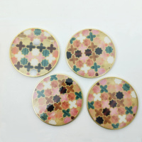 Sous-verres en bois faits à la main, motif géométrique classique en cercle, bordure dorée, blanc élégant, pour la maison, le bureau, la salle à manger