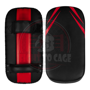 Almohadillas de boxeo tailandés de PVC de calidad premium, color rojo y negro, duraderas, con asas reforzadas, para entrenamiento de artes marciales. - Product Image 4