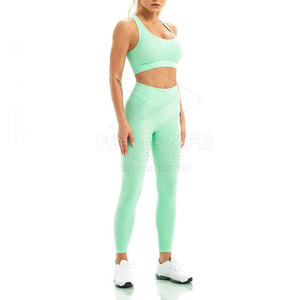 Ensemble de yoga pour femmes, fabriqué au Pakistan, motif uni, écologique, respirant, en spandex/polyester, 2 pièces, confortable et abordable - Product Image 5