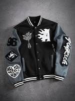 Blouson universitaire personnalisé pour homme noir et gris, style streetwear, avec broderies et patchs, coupe classique, col rabattu, simple boutonnage