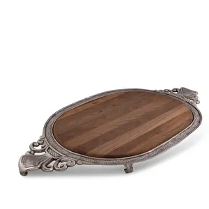 Planche à découper en bois artisanale OEM pour les acheteurs de marques privées, planche à découper en bois artisanale avec revêtement alimentaire de qualité supérieure - Product Image 3