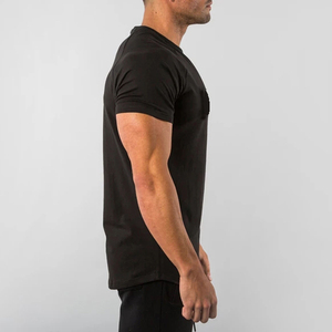 T-shirt pour homme en coton 100% noir, manches courtes, col rond, coupe classique, jersey tricoté, anti-boulochage - Product Image 3