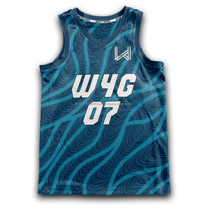 Conjunto de camiseta de baloncesto ligero con cuello en V de alta calidad, uniformes de práctica para jóvenes con sublimación transpirable, diseño impreso Reversible - Product Image 2