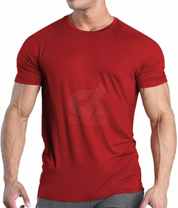 Nouveaux T-shirts personnalisés pour hommes 2026 – Logo avant, respirants, anti-boulochage, design premium, polyester/coton, vente en gros OEM - Product Image 2