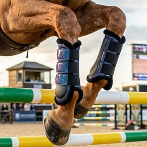 Protectores de Patas de Caballo con Logotipo Personalizado OEM, Botas de Tendón y Fetlock de Piel Sintética Suave, Proveedor de Botas Antichoque para Caballos - Product Image 2