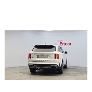 Kia Sorento 2.5T Gasolina 4WD 2022 con Cámara Trasera, Emisión Euro V, Asientos de Cuero, 25,862 km, Volante a la Izquierda - Product Image 4