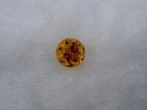 พลอยซิทรินธรรมชาติทรงกลมขนาด 7 มม. ได้รับการรับรองจากผู้ตรวจสอบอิสระ สำหรับทำเครื่องประดับ พร้อมเอฟเฟกต์แสงดาว - Product Image 5