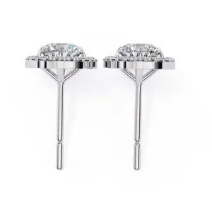 Pendientes de Diamante Cultivado en Laboratorio de Corte Redondo de 2 Ct F VVS2 con Halo, Oro Blanco de 14k, IGI - Product Image 2