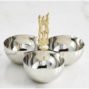 Ensemble de service de luxe fait main pour trois types de noix, avec poignée pilier texturée or abstrait, en acier inoxydable moderne, et plateau à apéritifs compartimenté - Product Image 1