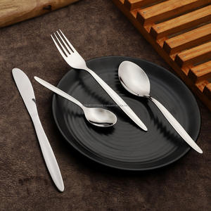 Juego de cubiertos/cubiertos de acero brillante Evy Grado 202/304 Cuchara brillante Tenedor y cuchillo Cuchara para bebé-para fiestas Hecho en India - Product Image 1