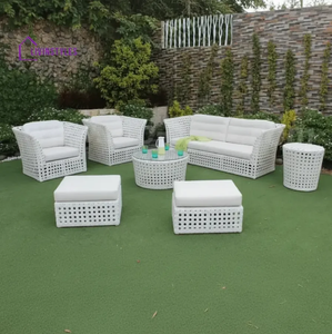 Conjunto de sofá de exterior de ratán sintético tejido con rejilla blanca, con sillones, otomanas y mesa de centro, disponible a precios de mayorista. - Product Image 1