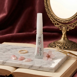 กาวติดเล็บแบบเจลแข็ง 5 กรัม สูตรไม่ไหลเยิ้ม สำหรับติดเล็บปลอมและปลายเล็บ - Product Image 2
