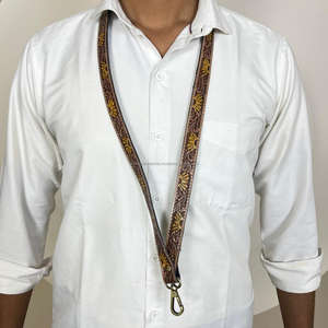 Directo de fábrica, tarjetero de cuero de vaca mecanizado a mano personalizado, cordón, correa para el cuello, soporte de insignia para oficina, escuela, accesorios - Product Image 4