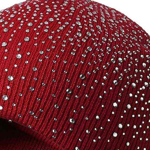 Chapeau beanie personnalisé avec accent en strass glamour, logo imprimé, chapeau d'hiver chaud orné de cristaux de qualité supérieure - Product Image 5