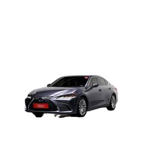 Lexus ES Executive 2024, 10 711 km, conduite à gauche, sièges en cuir, caméra de recul - Product Image 1