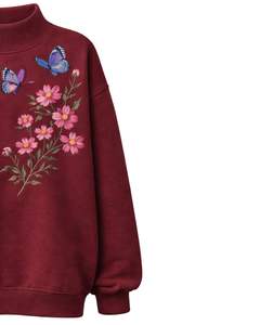 Sudadera Oversize para Mujer Color Granate con Estampado Floral de Mariposas, Cuello Alto Simulado, Suave Felpa, Informal, de Moda para Invierno - Product Image 4