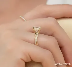 Anillo de Compromiso de Lujo con Moissanita de 1ct, Oro Sólido de 14k, Color D, VVS1, Corte Brillante Redondo, Anillo con Diamante Moissanita - Product Image 3