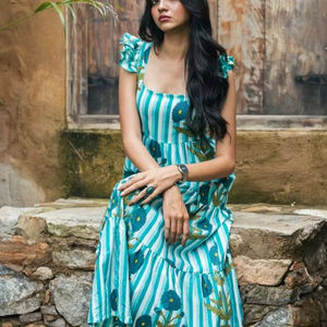 Robes ethniques personnalisées de qualité supérieure pour cadeaux d'anniversaire, robes maxi d'inspiration antique en promotion - Product Image 1