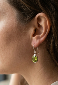 Boucles d'oreilles pendantes en argent sterling avec péridot en forme de goutte d'eau, pour un usage quotidien, faites à la main, cadeau de fiançailles ou de mariage, bijoux - Product Image 2