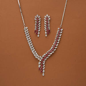 Collar Clásico para Mujer con Circonitas, Aleación de Latón y Cobre, Bañado en Rodio, Cadena de Cuerda de 14 Pulgadas, Joyería de Aniversario - Product Image 6