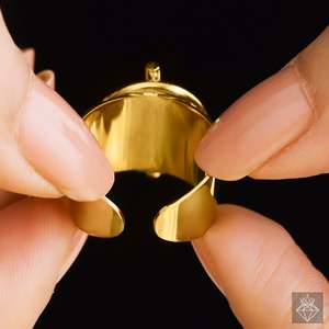 Bague de mode inspirée de la boucle de ceinture anti-ternissement Bold & Gold par PRAO Taille réglable - Product Image 1