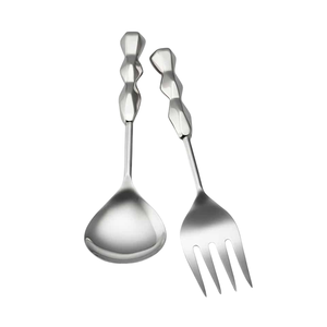 Ensemble de 2 serveurs à salade élégants en acier inoxydable doré mat, design unique avec poignée en forme de feuille, ustensiles de service de cuisine pour usage en restaurant - Product Image 6