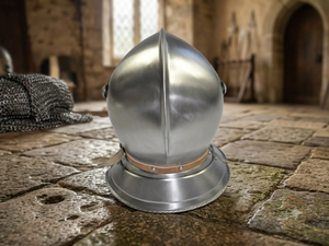Casco de Caballero Medieval Armet, Hecho a Mano, Plateado, de Acero Pulido, Personalizable para Reenactment, Cosplay y Coleccionistas - Product Image 3