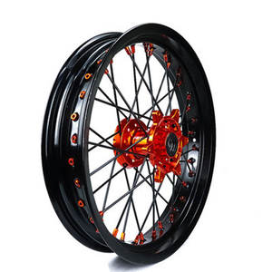 Jantes de moto à moyeu usiné CNC Offre Spéciale Roues Supermoto en alliage d'aluminium de <span class=keywords><strong>17</strong></span> <span class=keywords><strong>pouces</strong></span> pour TKM EXC 500 525 - Product Image 3