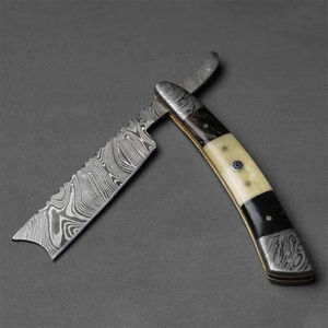 Rasoir droit en acier inoxydable Damas, rasoir manuel pliable pour barbier avec manche en bambou pour le rasage du visage et du corps - Product Image 1