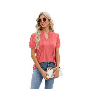 Camiseta de Algodón para Mujer, Talla XL, Cuello en V, Manga Corta, Textura Arrugada, Estampado Sólido, Corte Ajustado, Estilo Casual, con Encaje - Product Image 4