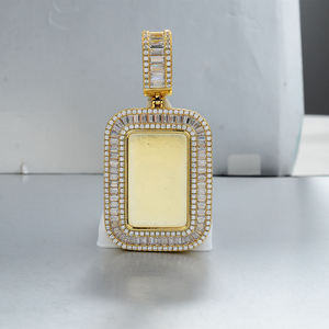Colgante Rectangular de Plata con Diamante Cultivado en Laboratorio, Colgante Personalizado con Foto, Colgante de Recuerdo Personalizado - Product Image 1