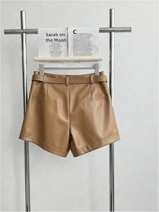 Pantalones Cortos de Piel Sintética para Mujer, a la Moda, con Logotipo Personalizado OEM, Shorts de Cuero PU para Marcas de Ropa de Moda - Product Image 3