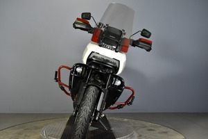 Motocicleta de Turismo de Aventura 2024 de 1250cc para Adultos, con Inyección Electrónica, Frenos ABS, GPS, Características Todoterreno Premium, Fabricada en EE. UU., Velocidad Máxima >80 km/h - Product Image 1