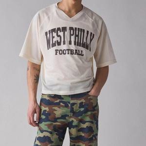 Camiseta de béisbol sin mangas con cuello en V de malla, estilo moderno, personalizada para hombre, camisetas estampadas, camisetas de fútbol elegantes para hombre - Product Image 1