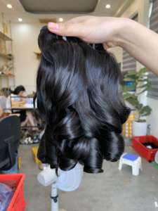 Funmi-Perruque Lace Frontal 13x4, cheveux Remy, couleur naturelle, ondulés, lâches, ondulés - Product Image 3