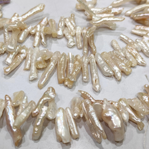 ลูกปัดมุกธรรมชาติสีขาวทรงดินสอขนาด 15-45 มม. คุณภาพสูง ขายเป็นเส้น ความยาว 16 นิ้ว - Product Image 1