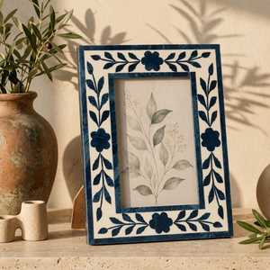 Marco de Fotos Artesanal Premium con Incrustaciones de Hueso y Resina – Exhibición de Mosaico Única Hecha a Mano para Decoración de Hogar de Lujo y Recuerdos Memorables - Product Image 1