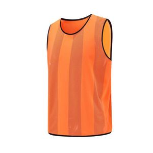 ชุดยูนิฟอร์มบาสเก็ตบอลสไตล์วิทยาลัยแบบปรับแต่งได้ เสื้อแข็งแรง ทนทาน ระบายอากาศได้ดี ป้องกันรังสียูวี แห้งเร็ว มีไซส์พลัสไซส์ พร้อมตัวเลือกชื่อทีม - Product Image 3