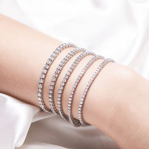 Pulsera de tenis de plata 925 para mujer con diamantes de talla brillante redonda y engaste de puntas, joyería clásica para uso diario - Product Image 2