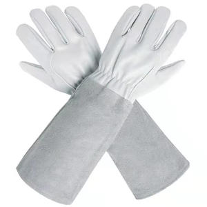 Gants de jardinage pour la taille des roses, pour hommes et femmes, durables, en polyester épais, résistants aux éspèces viles, imperméables et anti-coupure - Product Image 2