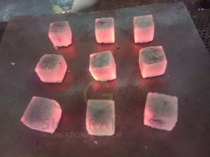 Meilleur charbon de bois de noix de coco 100% de haute qualité pour chicha/narguilé BRIQUETTE de haute qualité fabriquée à partir de motif NATURE de coquille de noix de coco (Cube) - Product Image 2