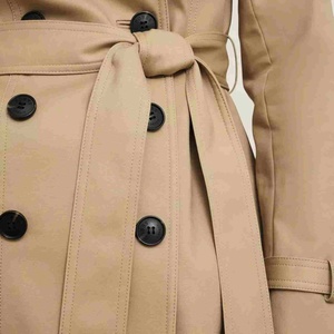 Gabardina de Mujer Casual con Forro de Poliéster Bordado para Otoño 2026, Nuevo Modelo con Cuello Vuelto y Doble Abotonadura Abierta - Product Image 3