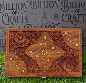 Boîte rectangulaire artisanale en bois de rose décorée de motifs géométriques avec gravure, élégante décoration d'intérieur, support de présentation souvenir - Product Image 5