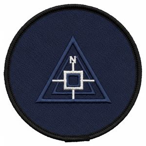 Écusson brodé personnalisé Compas triangulaire maçonnique Bleu marine Badge rond Lettre N blanche Logo carré Écusson de franc-maçon à coudre - Product Image 1