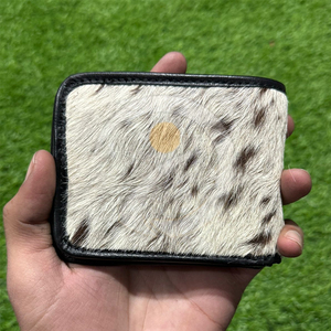 Portefeuille en cuir véritable de vachette à poils, fin, fait main, bifold, porte-cartes, élégant, format de poche - Product Image 1