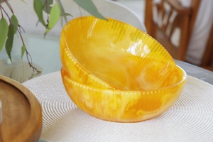 Grand bol en résine à nervures pour salades de fruits, décoration de table, cadeaux d'anniversaire et de Noël - Product Image 4