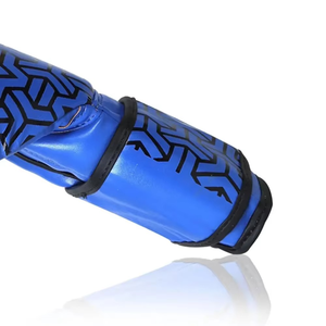Gants de boxe et de MMA en cuir PU personnalisés de haute qualité OEM ODM, avec fermeture auto-agrippante et logo personnalisé, anti-humidité - Product Image 3