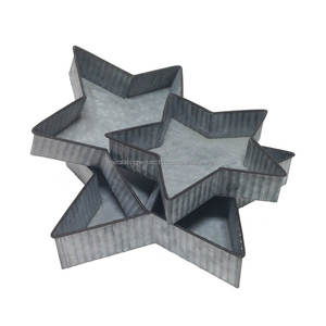 Jeu de 3 plateaux décoratifs en métal galvanisé en forme de cœur avec bordure en cuivre Plateaux plats pour vaisselle de table - Product Image 2