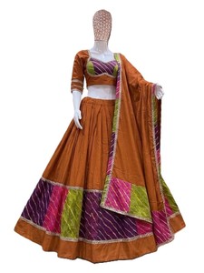 Ensemble traditionnel indien Chaniya Choli avec dupatta, jupe évasée longue, coupe ajustée, imprimé en relief, pour mariages et festivals, pour femmes - Product Image 2