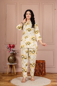 Floral Printed <b>Kurta</b> Pant Set for <b>Women</b> Cream Yellow Ethnic Wear Sleeve Straight Kurti Matching Bottom for Daily Casual - Product Image 3